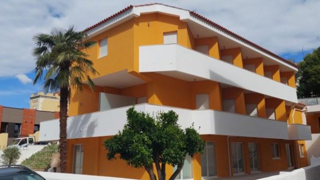 Reabilitação de residência universitária - Coimbra