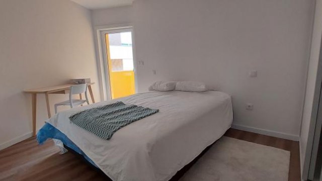 Reabilitação de residência universitária - Coimbra