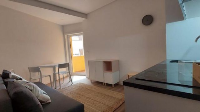 Reabilitação de residência universitária - Coimbra